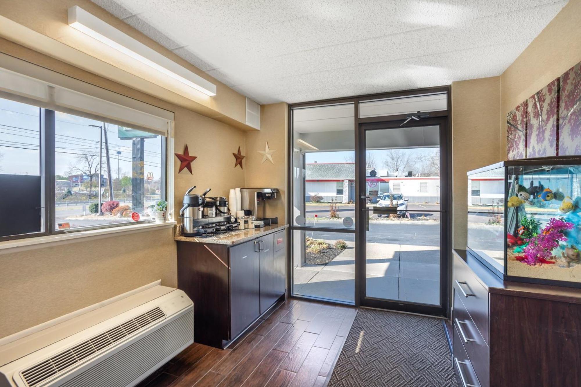 Red Roof Inn Danville, Pa Экстерьер фото